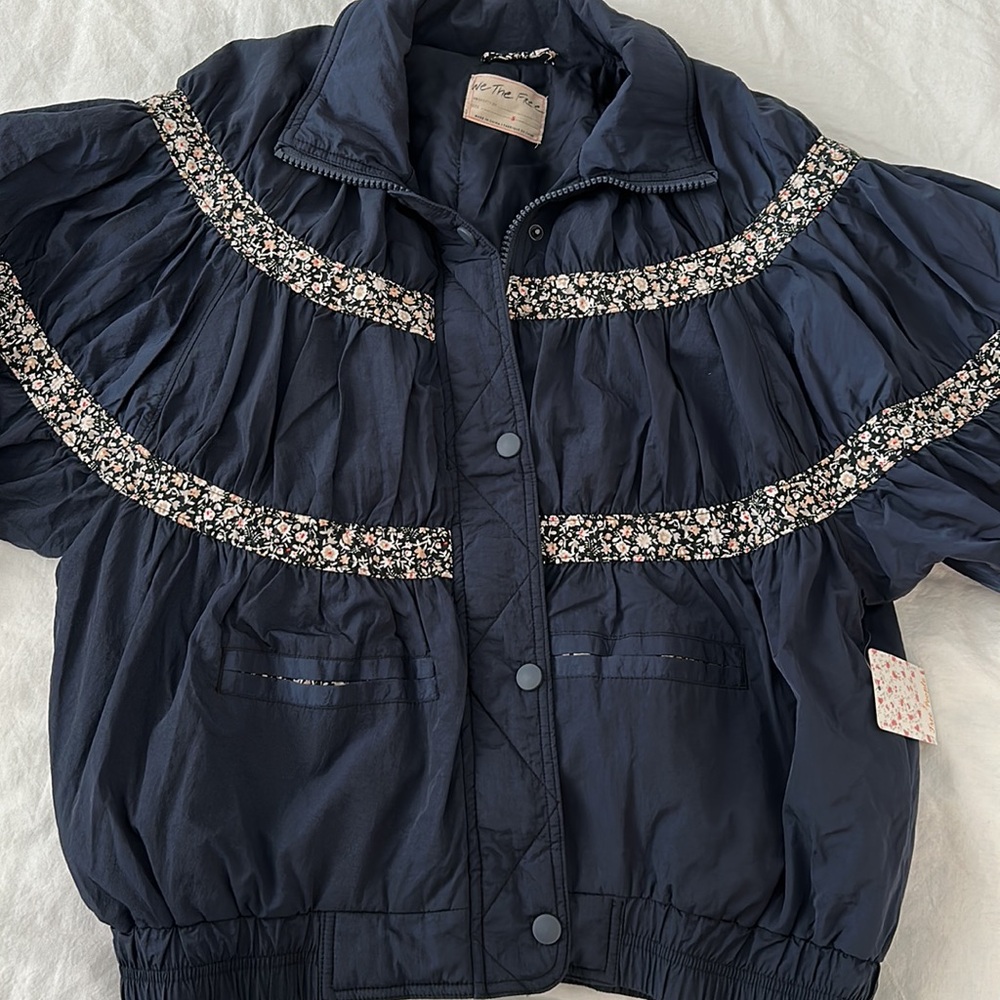 We the free large on my mind bomber jacket - Picture 4 of 8